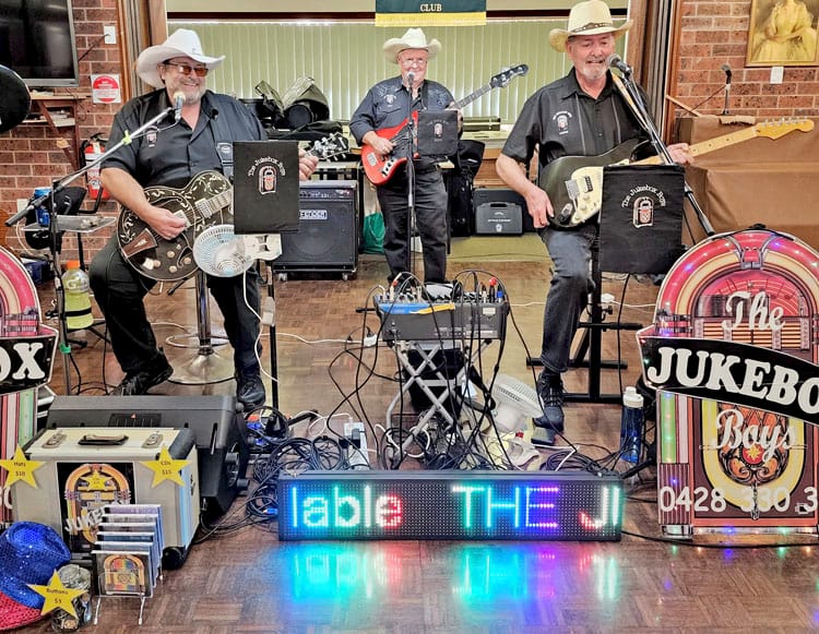 Jukebox Boys ready to play at Moonta
