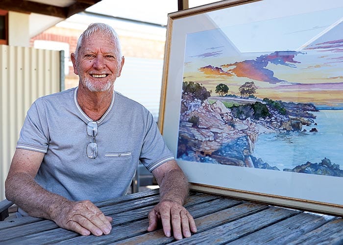 Art display set to draw in entries