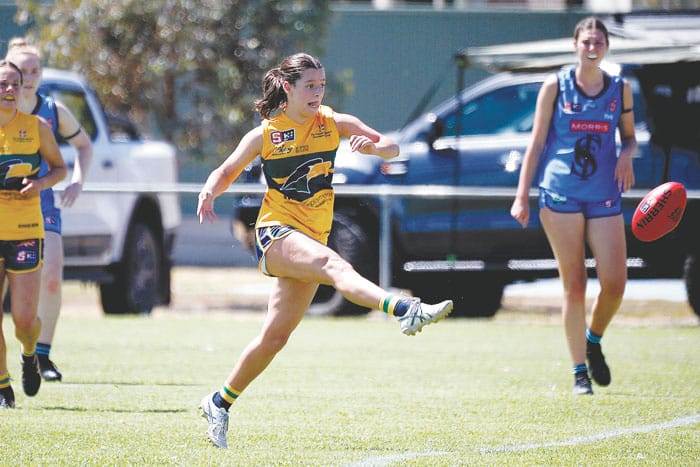 Trengove wins place in state U18s squad