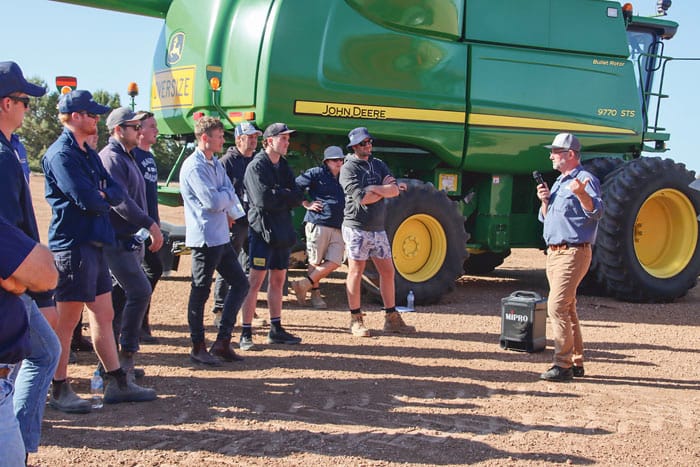 Farmers get together for WeedSmart Week