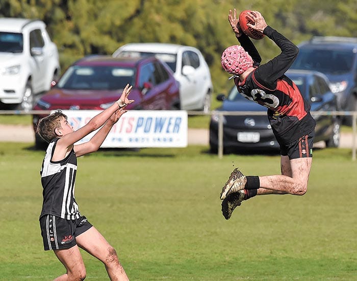 Magnificent Magpies beat Bloods