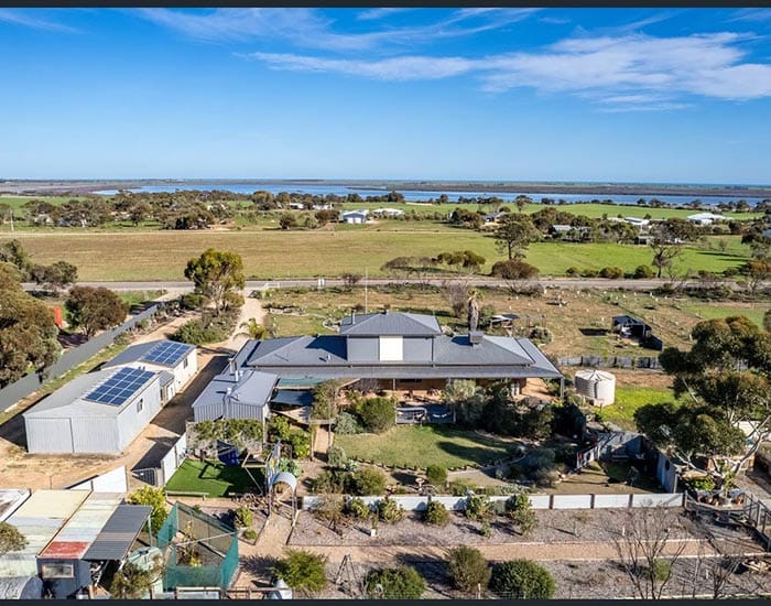 Sea views and space to roam near Port Broughton