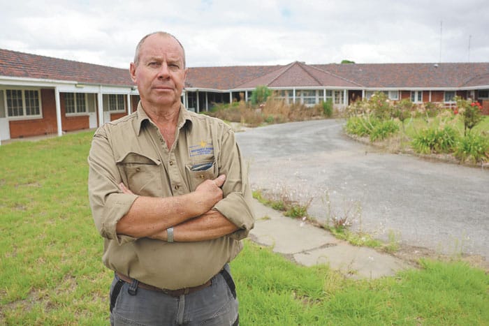 High end plans for Elanora