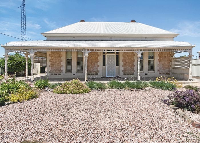 Return villa with open options