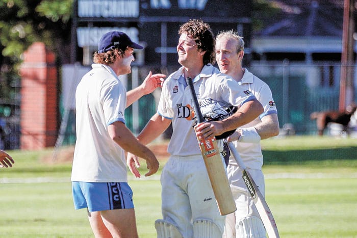 Kelly twins taste premiership glory