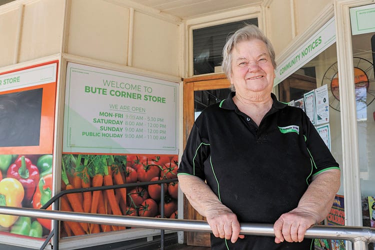 14-hour Optus outage hits YP