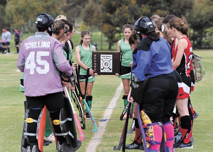 YP hockey scores and reports