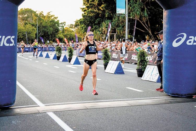 Adams wins second straight Noosa Bolt