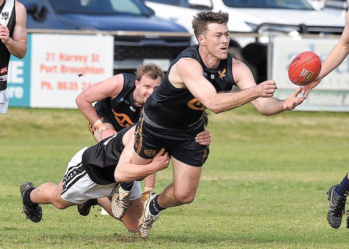 NAFA... Broughton blows Magpies away