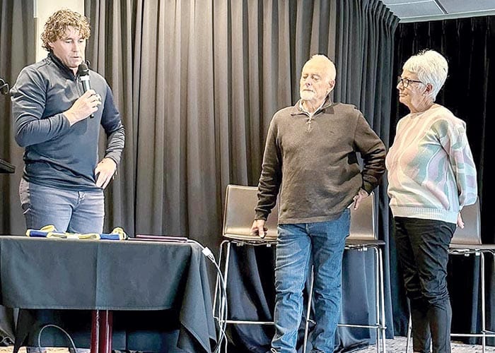 Tape honoured at premiership anniversary