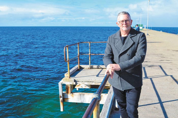 Help has arrived for the Edithburgh Jetty