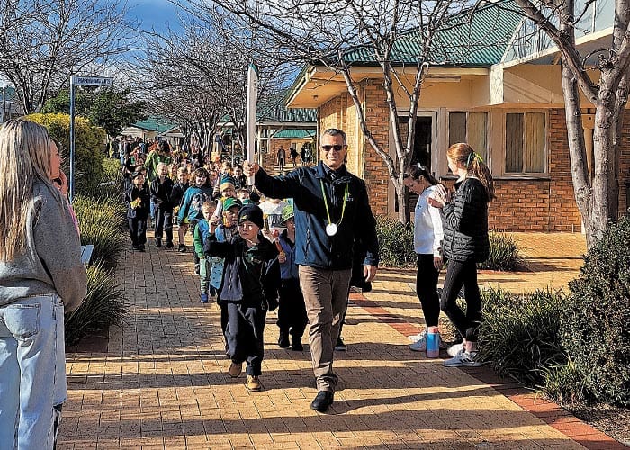 Harvest College turns green and gold