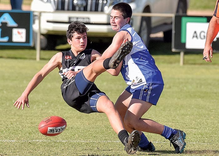 Milestone man Mulders kicks the game winner