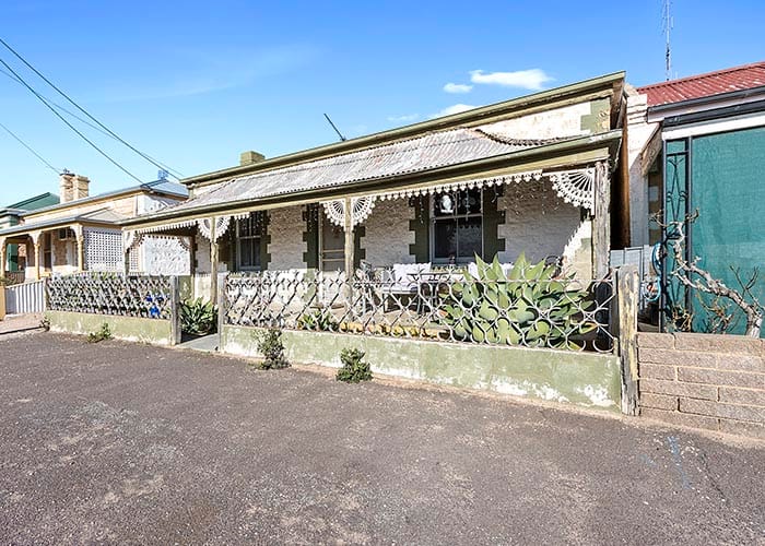 Renovated cottage a great investment