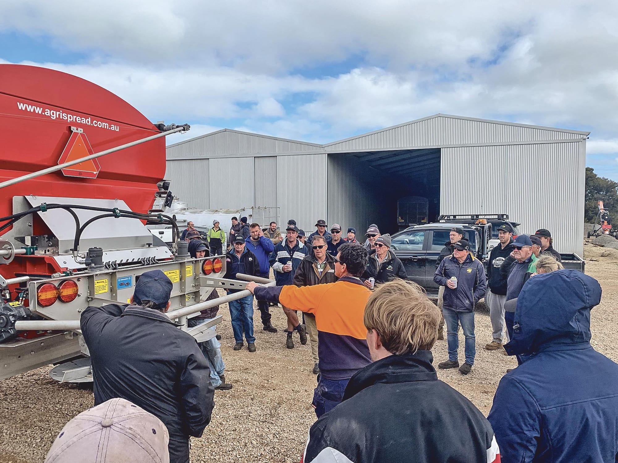 Mounting membership for active Weavers Ag Bureau