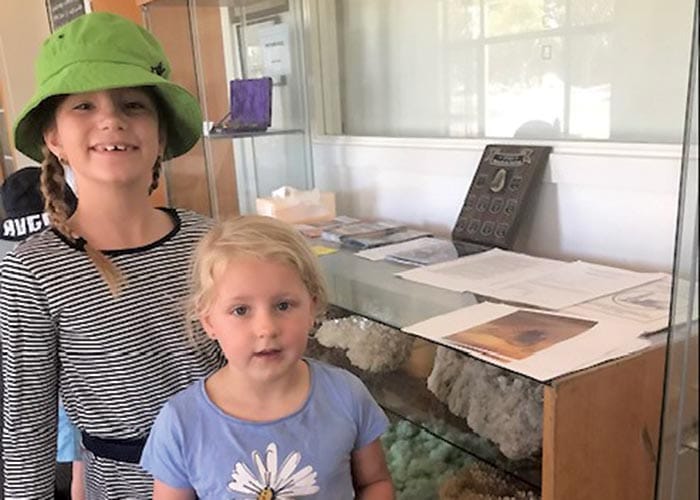 Gem-tastic time at Moonta OSHC