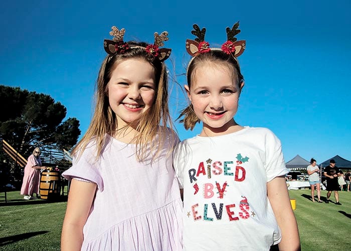 Curry lights up for 2022