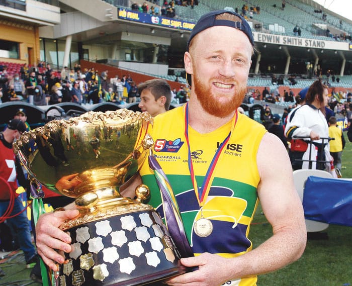 Poole announces retirement