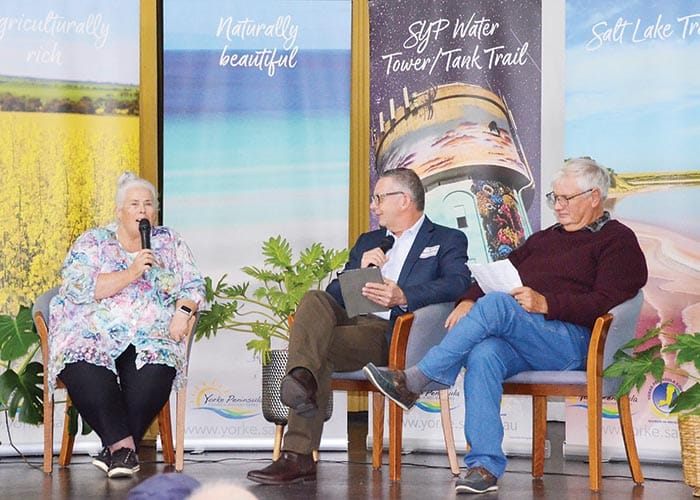 Peninsula volunteers’ service recognised