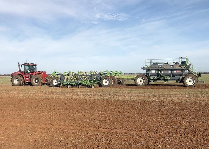 Boss planters hit SA with Techgrow