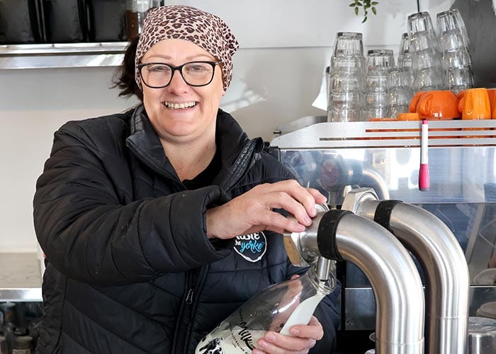 Mooving away from plastics