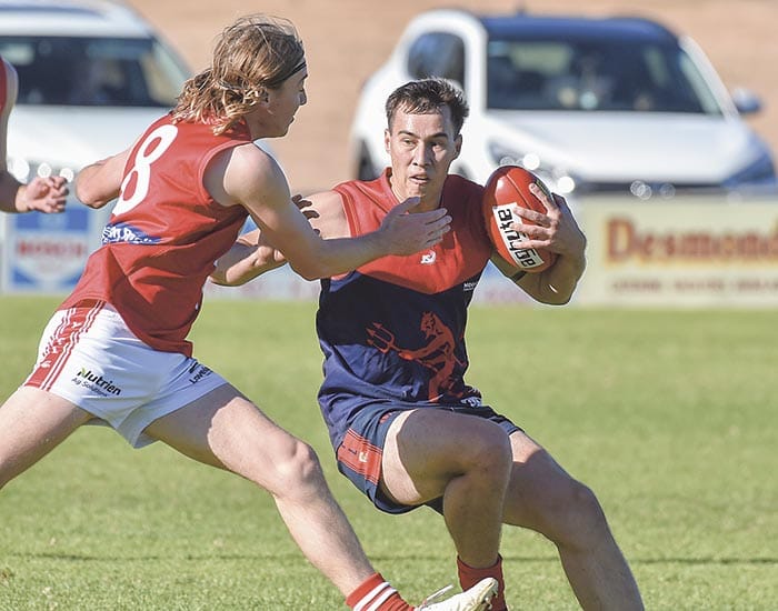 YPFL: Moonta enjoys beautiful view at top of the ladder