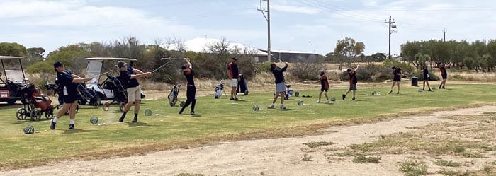 YP junior golfers ready