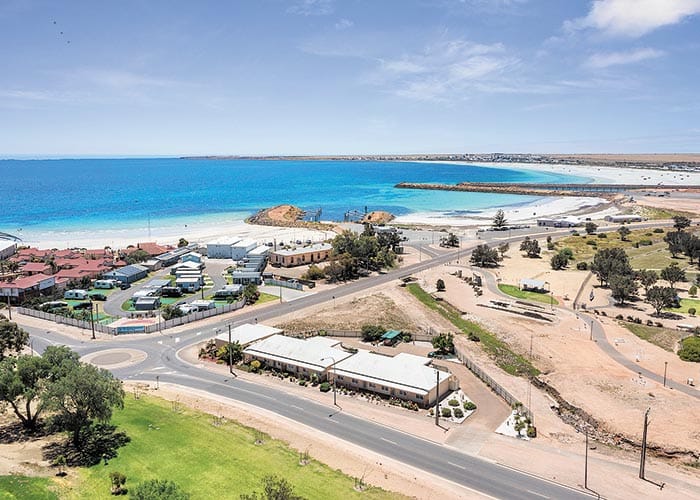 Prime holiday unit close to the beach