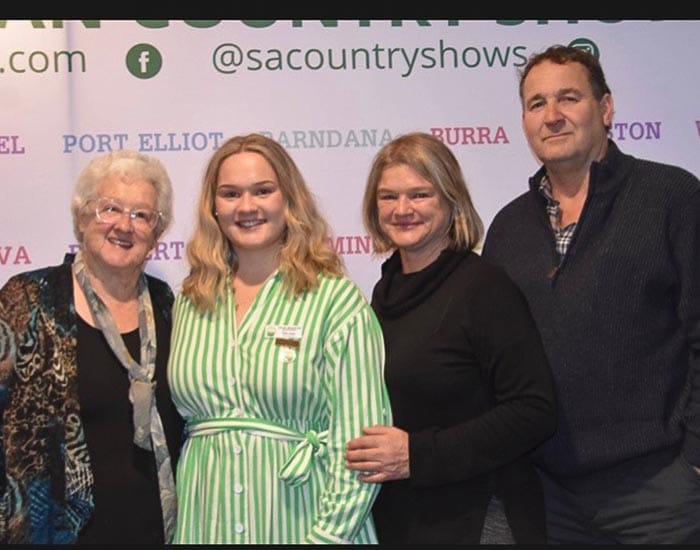 Ellie helps keep country shows kicking