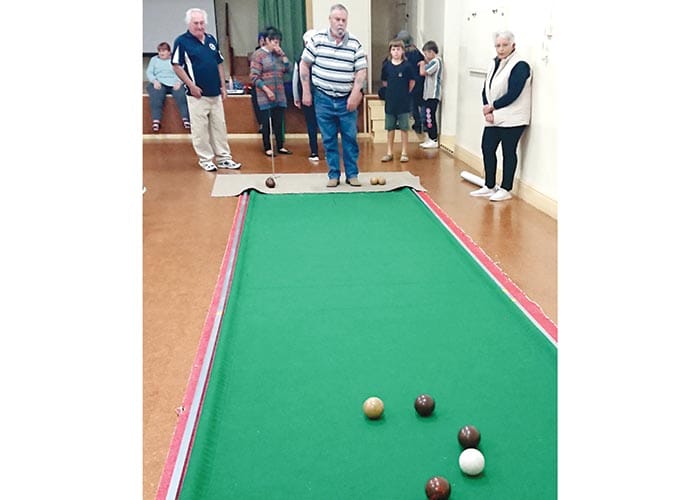 Cross Roads indoor cush bowls