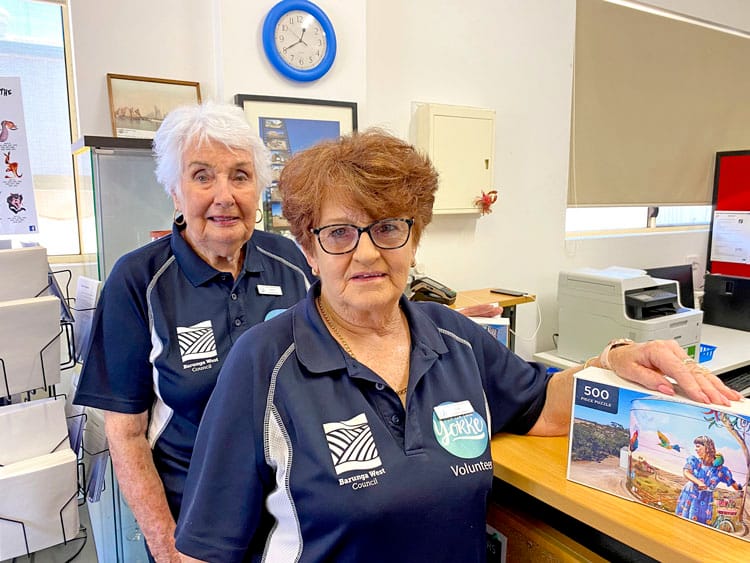 Top end visitors left in the lurch