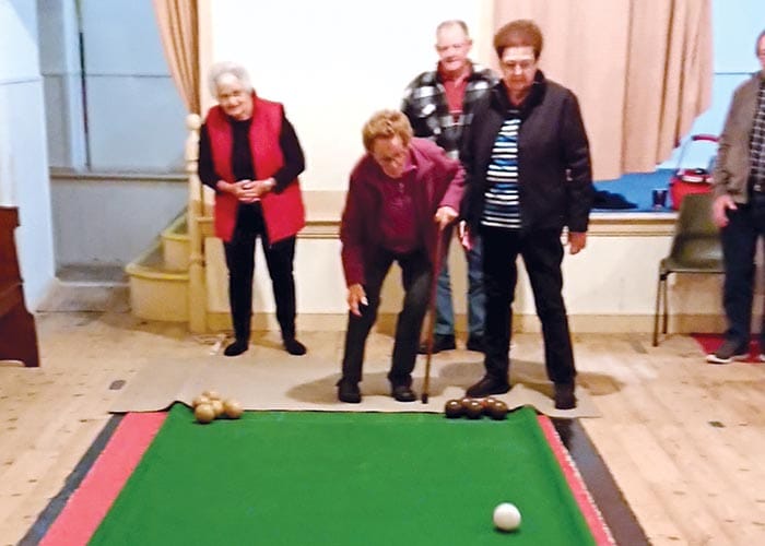 Cross Roads indoor cush bowls