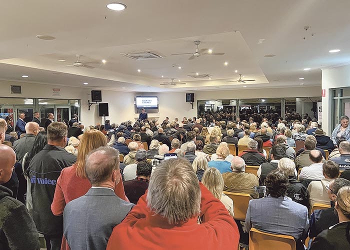 Premier, cabinet coming to town