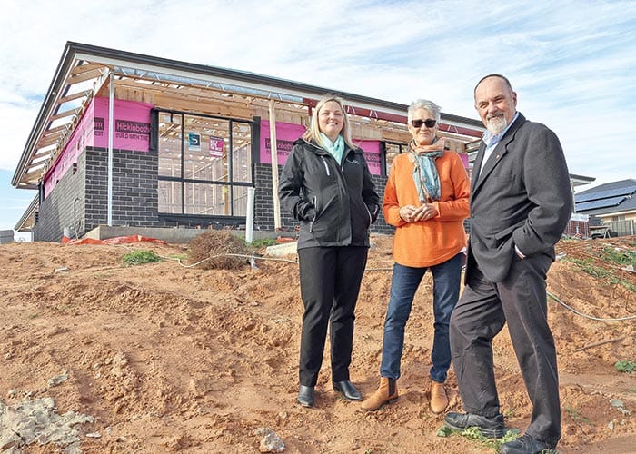 Rates honeymoon to attract young families to the region