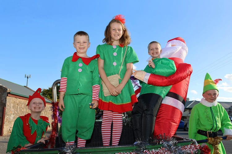 Christmas comes to Curry