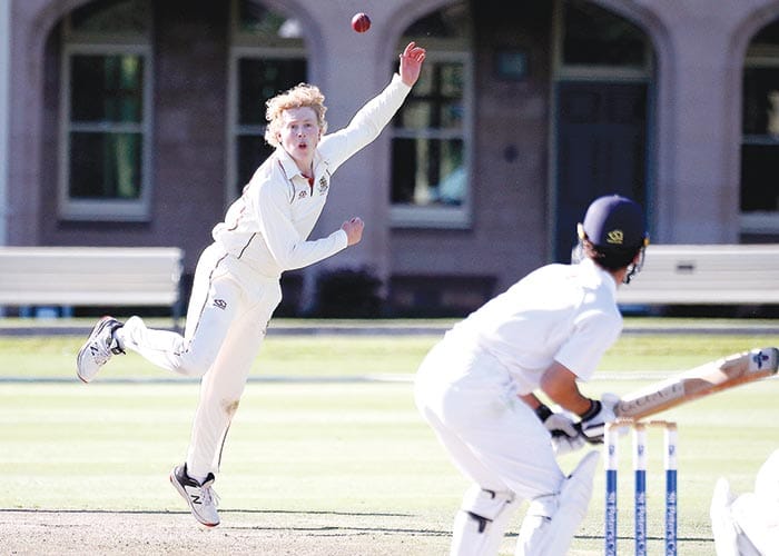 Davey collects cricket Intercol glory