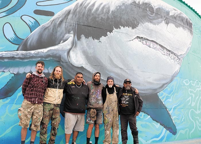 Marvellous mural at Minlacowie finished