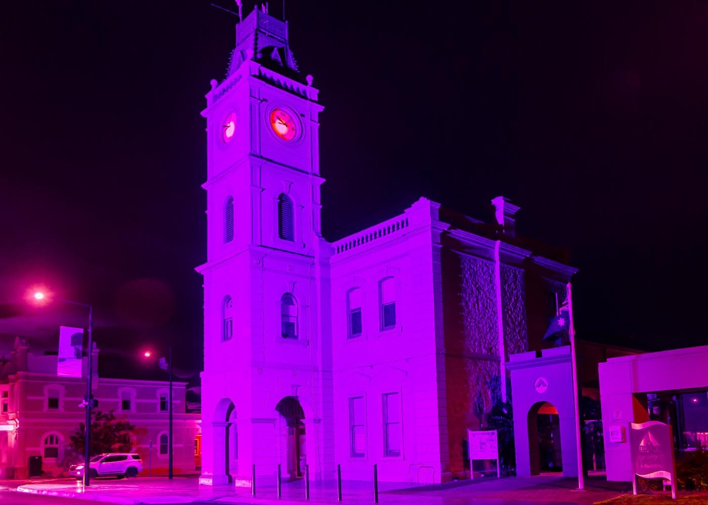 Purple lights for pancreatic cancer