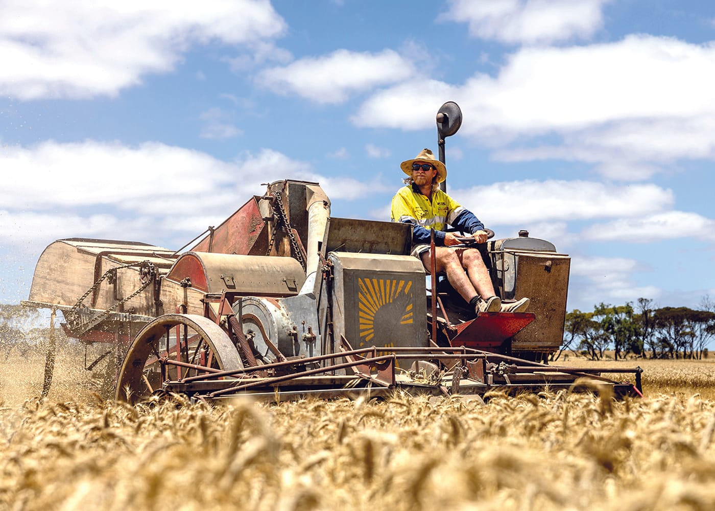 Vintage harvesters draw crowd