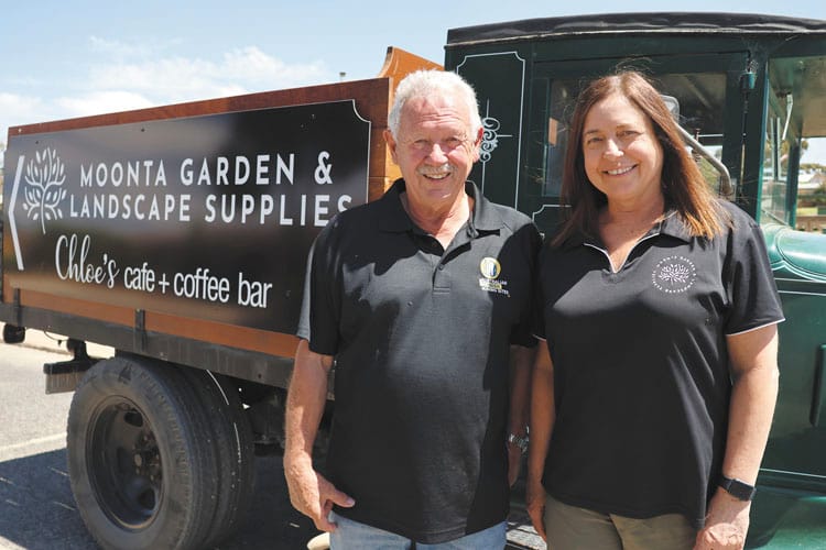 TRUCKING GOOD SOLUTION - Iconic truck likely to remain at Moonta’s entrance post image