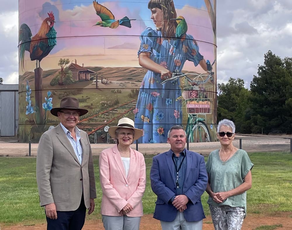 Governor tours Port Broughton and Bute post image