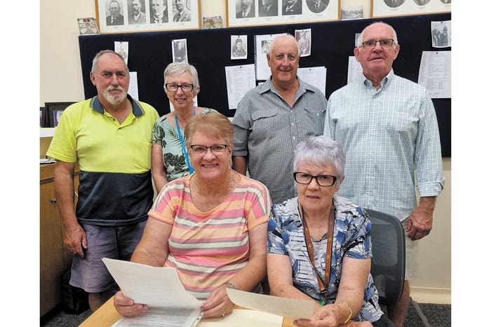 Graves honour for pioneers post image