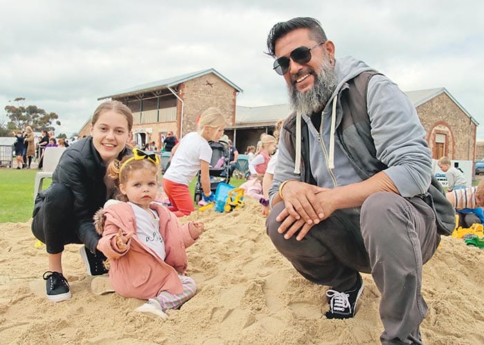 Show time hits Minlaton post image