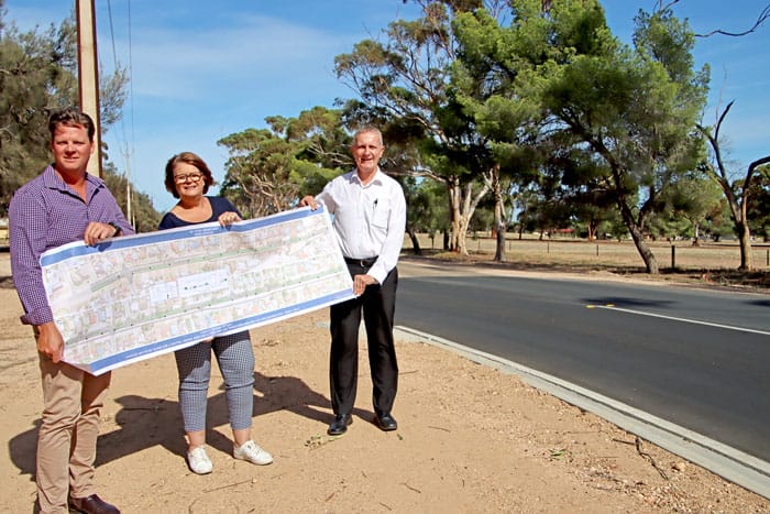 Bay Road works rolling post image