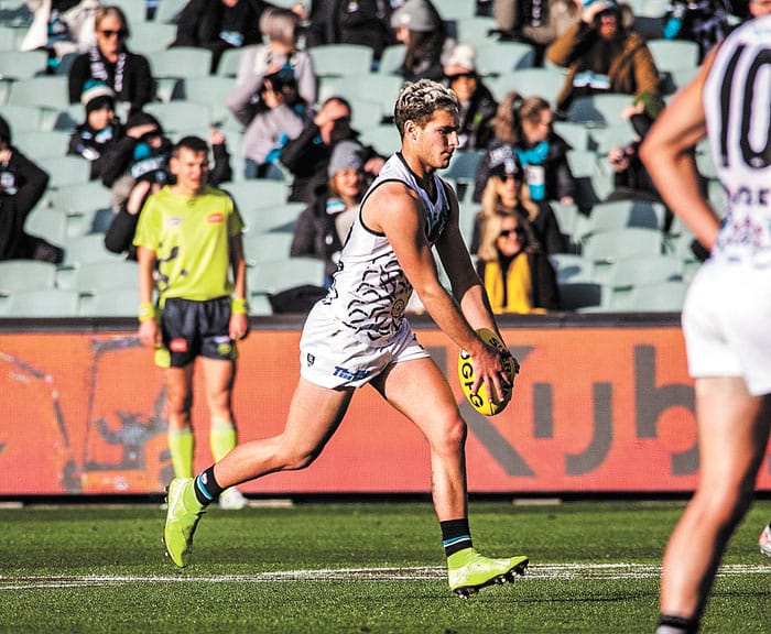 Woodcock signs with the Sharks post image