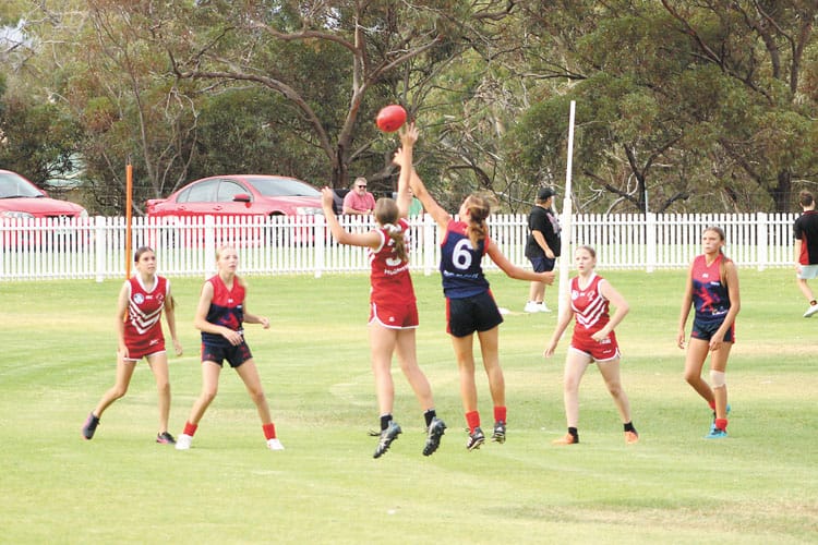 Football: Moonta under 16s record first win post image