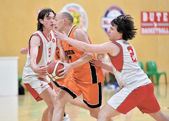 YVBA... Roosters cling on to unbeaten start post image