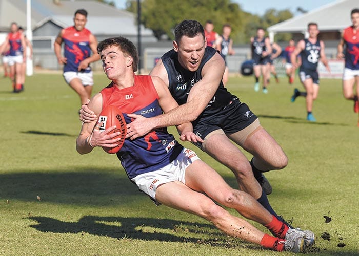 Cougars cement top spot post image