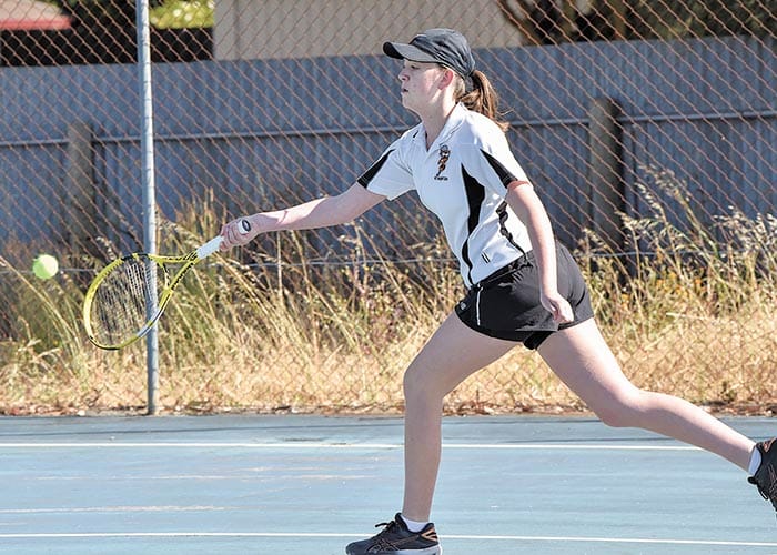 Mid YP junior tennis post image