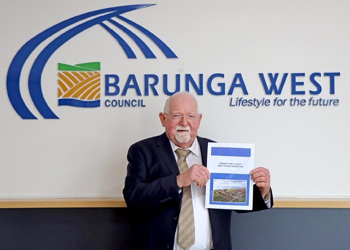 Community opposes boundary shift post image